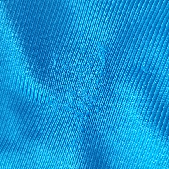 Wonder Woman cape - Picture 2 of 3